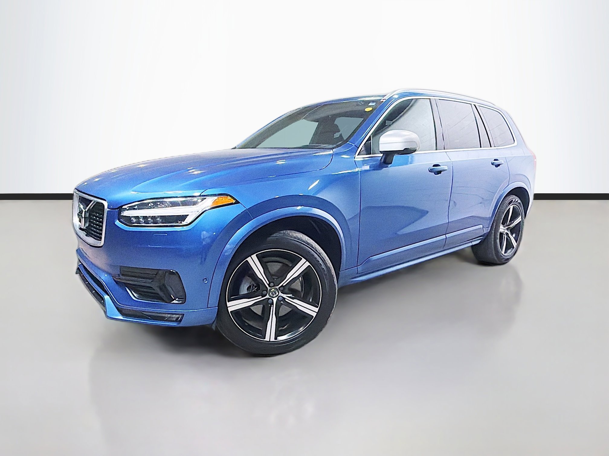2019 Volvo XC90 R-Design's photo