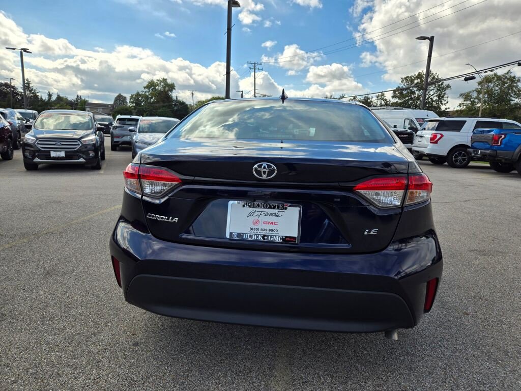2023 Toyota Corolla LE photo 11