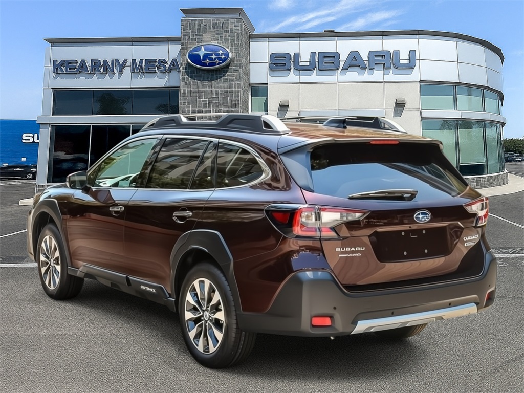 2025 Subaru Outback Touring photo 6