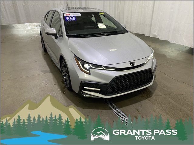 2022 Toyota Corolla SE's photo