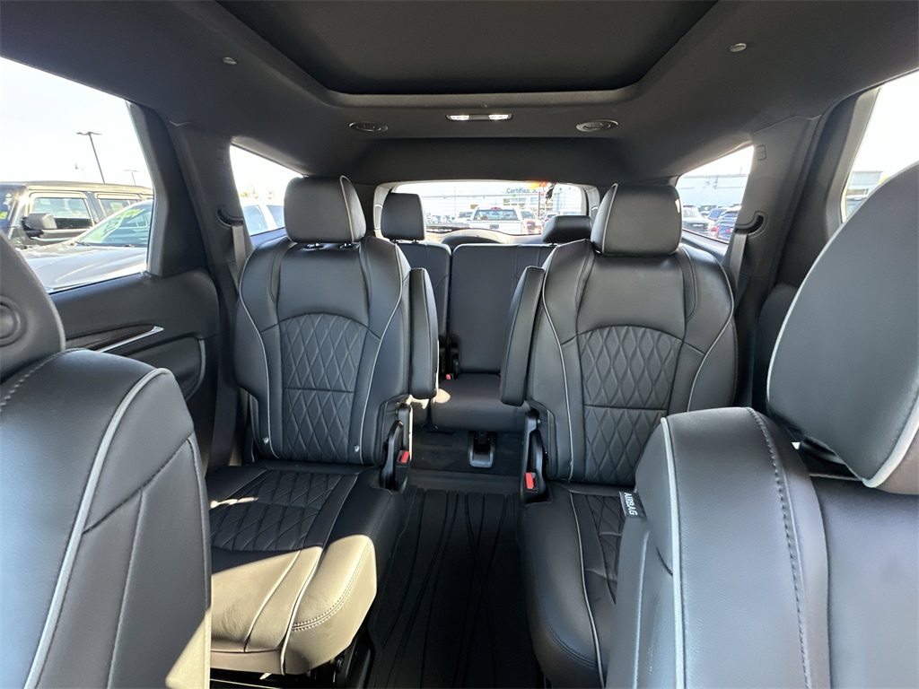 2023 BUICK ENCLAVE - Image 17