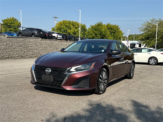 2024 Nissan Altima 2.5 SV photo 8