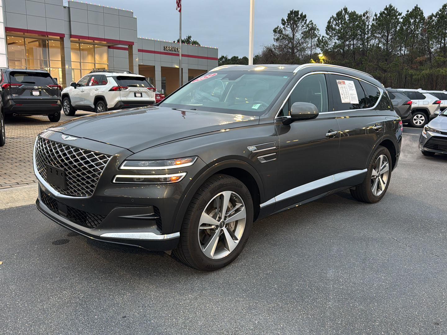 2024 GENESIS GV80's photo