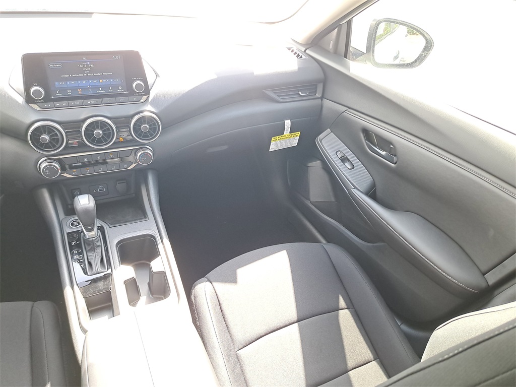 2025 Nissan Sentra S photo 15