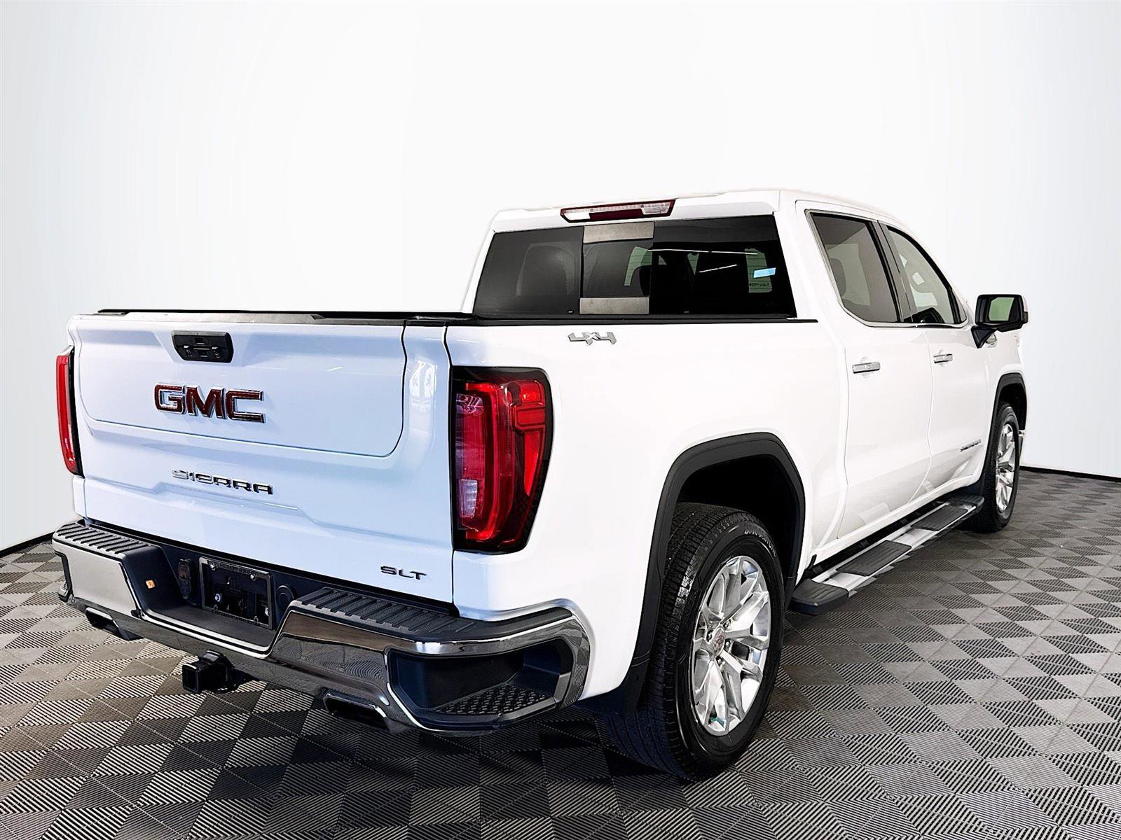 2021 Gmc Sierra 1500 SLT photo 7
