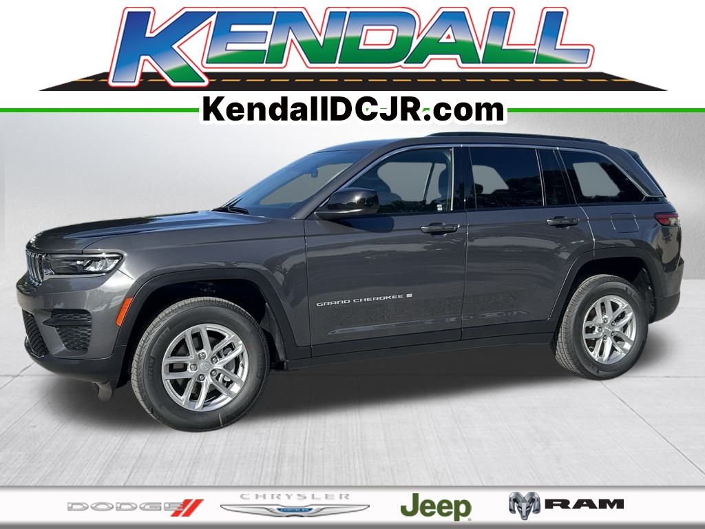 2025 Jeep Grand Cherokee Laredo's photo