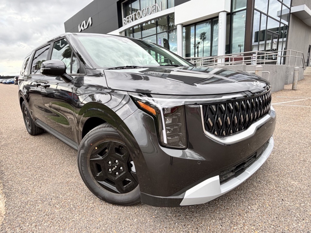 2026 Kia Carnival LXS's photo