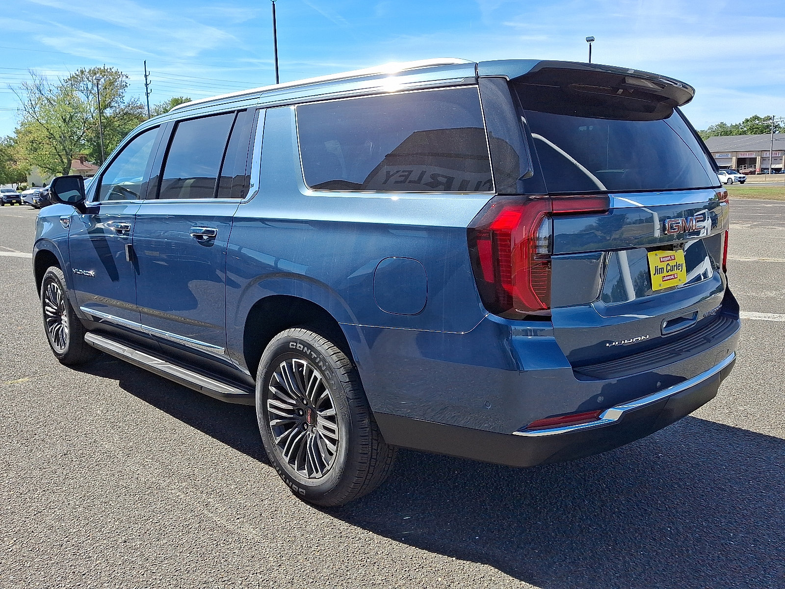 2025 Gmc Yukon XL photo 3