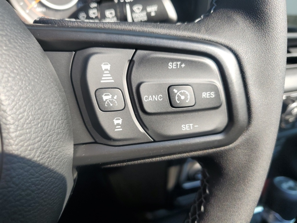 2025 Jeep Wrangler Sport S photo 15