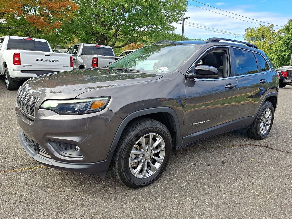 2022 Jeep Cherokee Latitude Lux photo 3