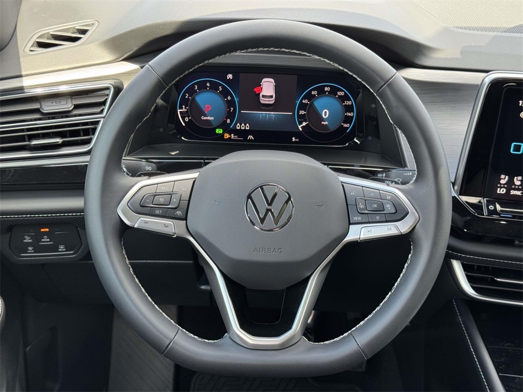 2026 Volkswagen Atlas Cross Sport SE Technology photo 15