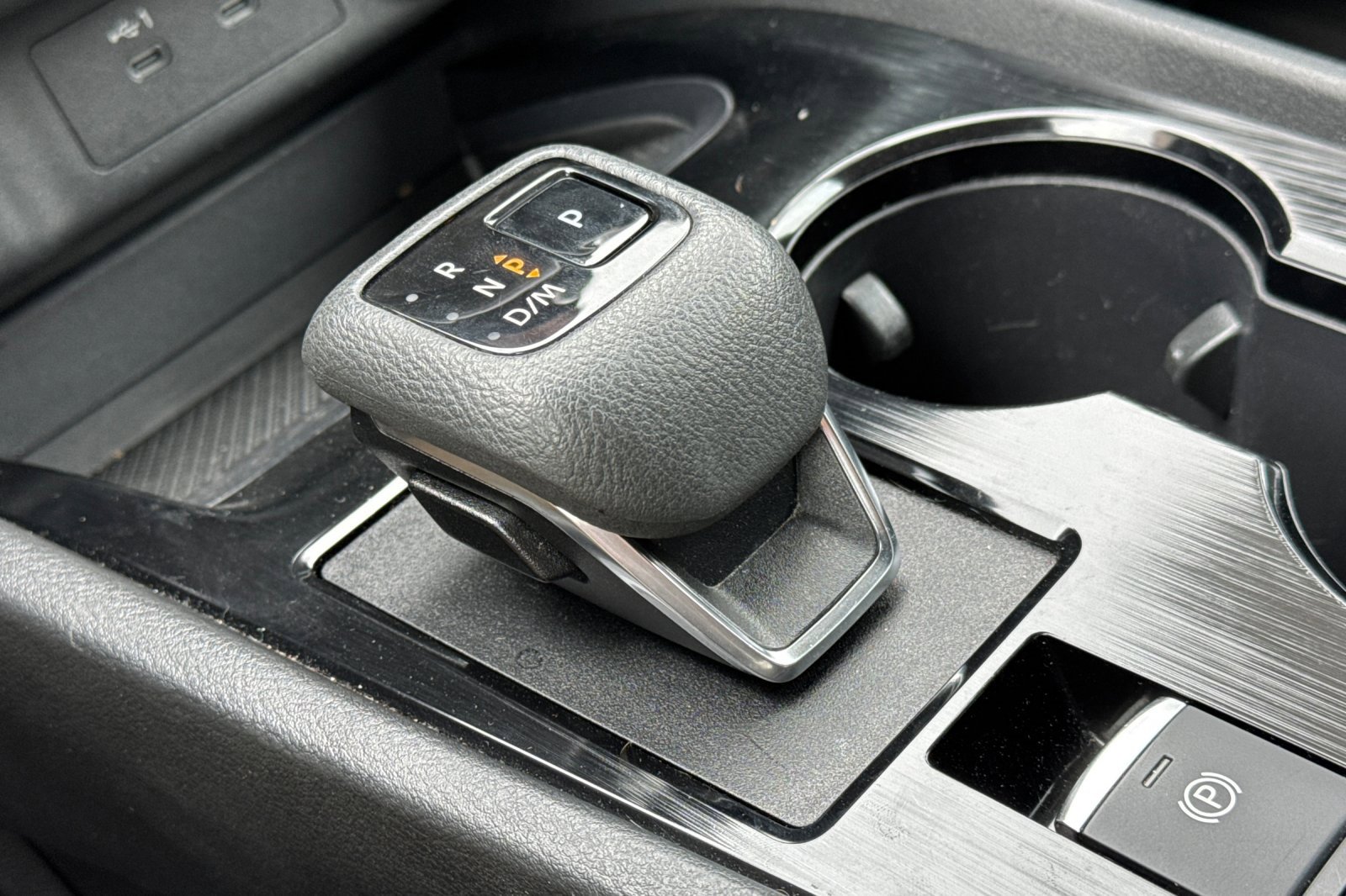 2024 Nissan Rogue S photo 20