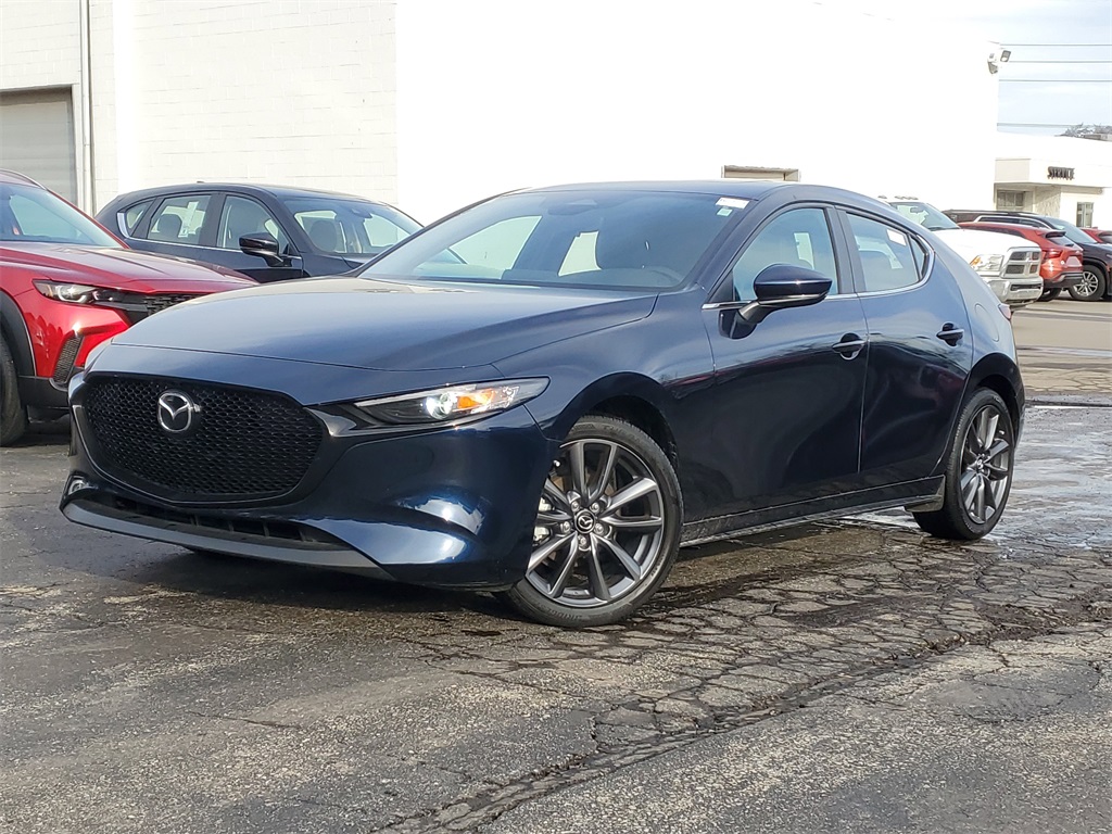 2025 Mazda Mazda3 Preferred's photo