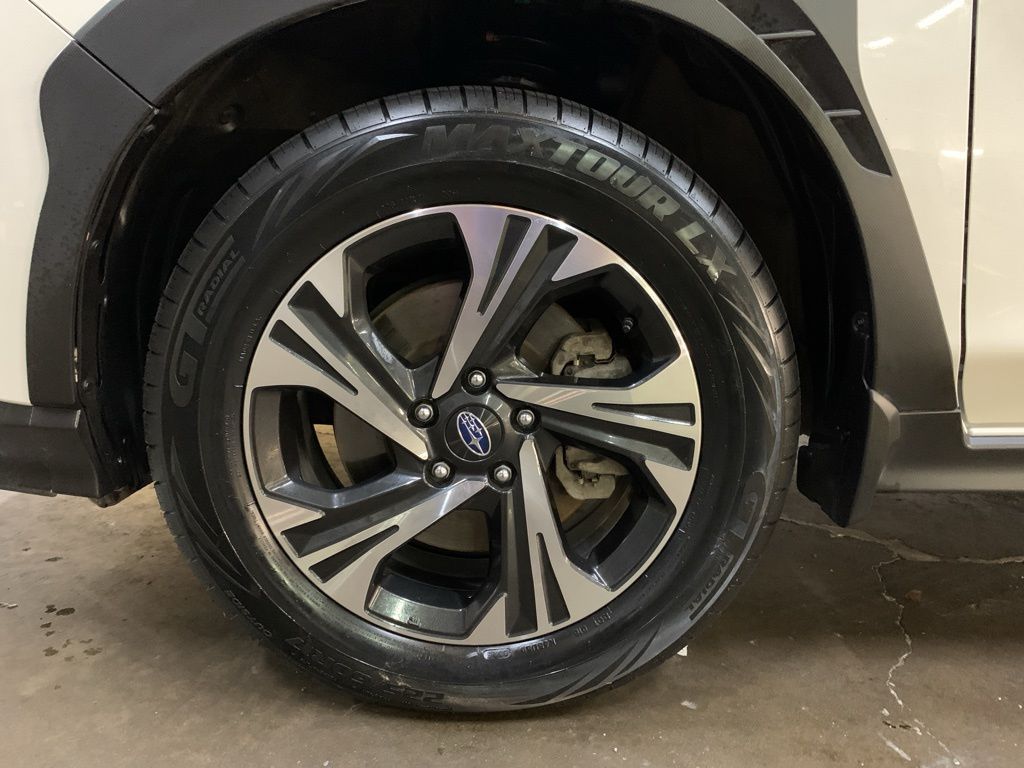 2024 Subaru Crosstrek Premium photo 28