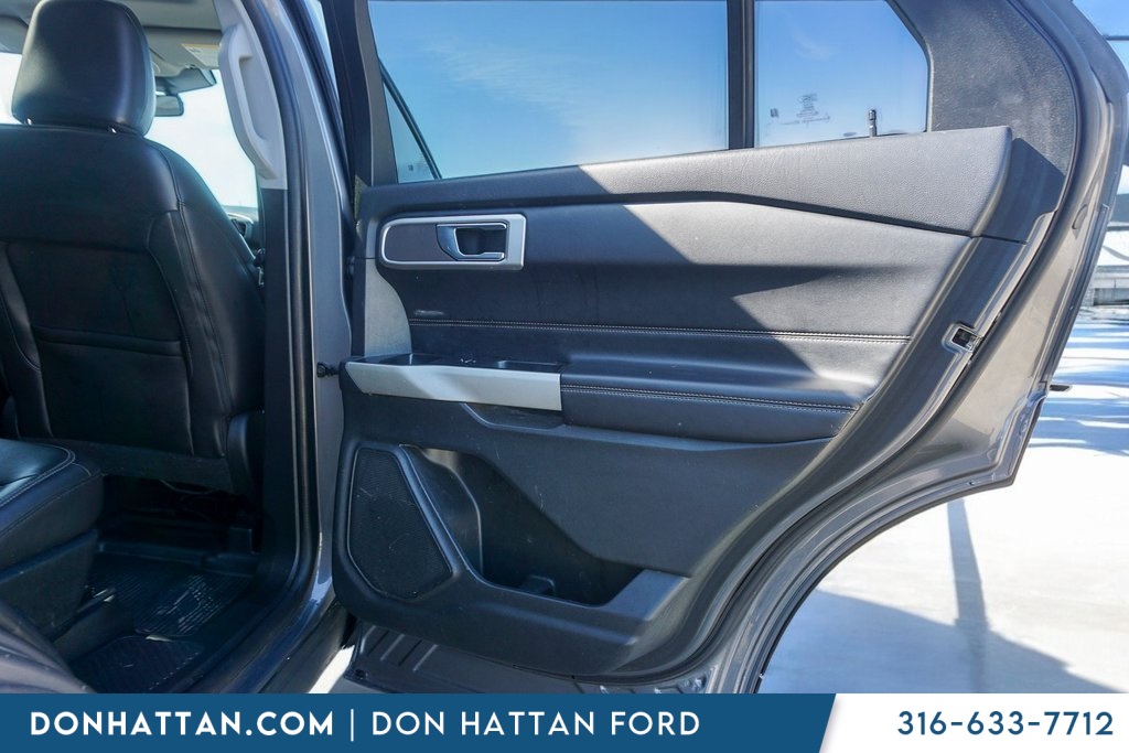 2022 Ford Explorer XLT photo 24