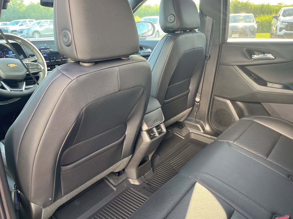 2026 Chevrolet Equinox LT photo 16