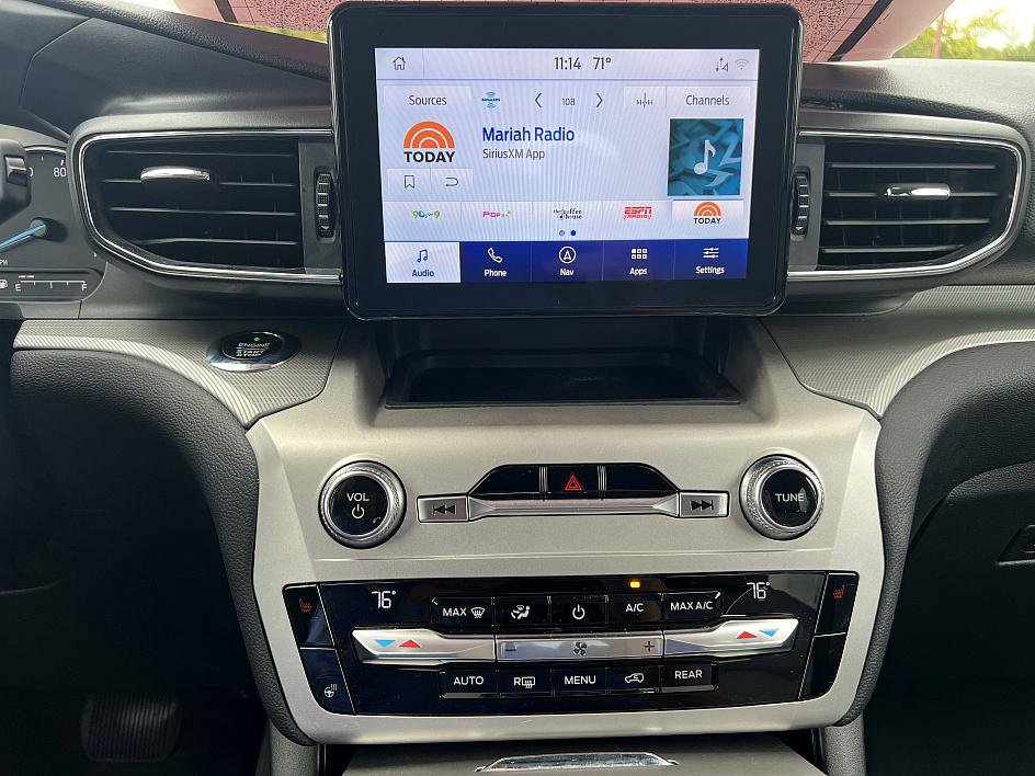 2021 Ford Explorer XLT photo 21