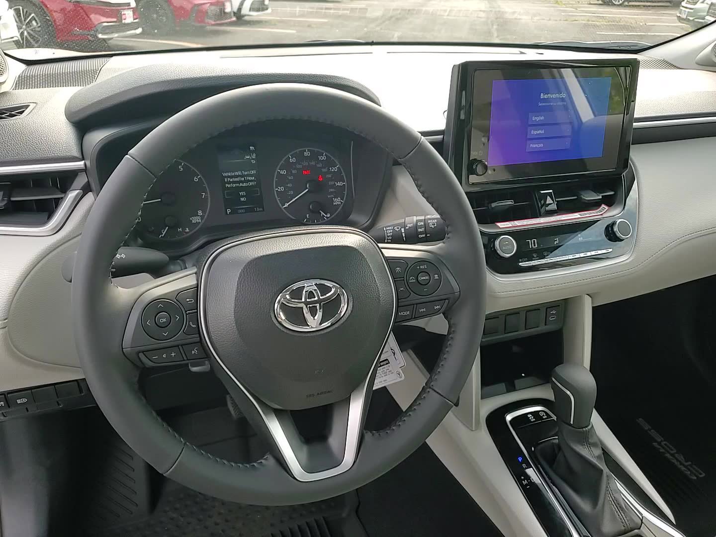 2025 Toyota Corolla Cross LE photo 25