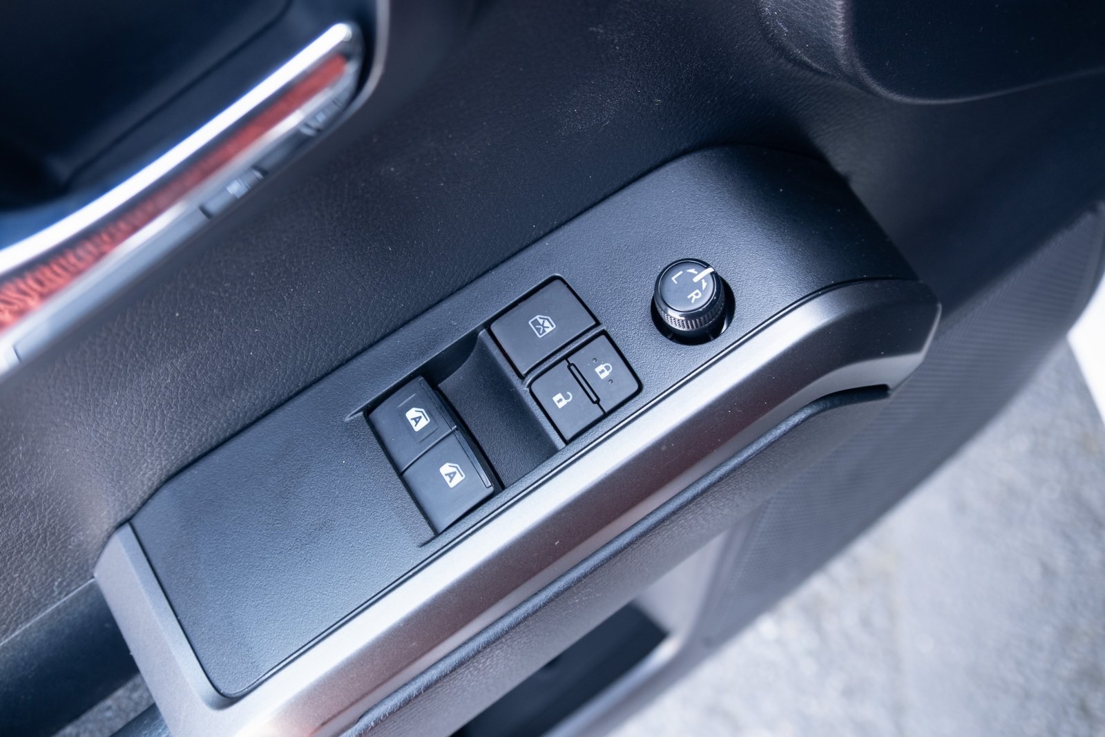 2019 Toyota Tacoma SR5 photo 11