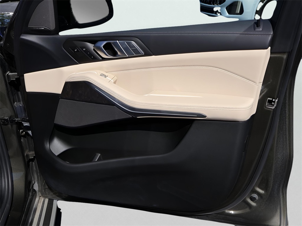 2021 Bmw X7 xDrive40i photo 13