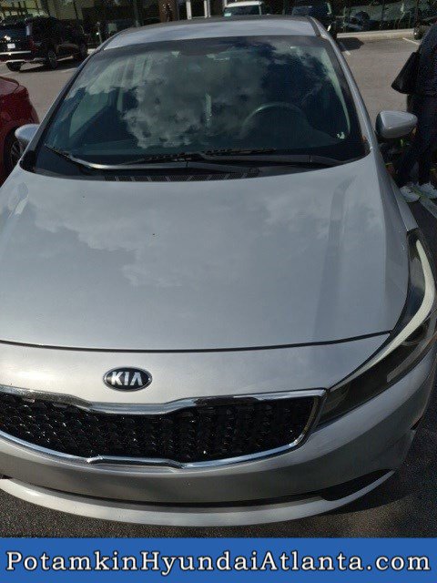2018 Kia FORTE LX's photo