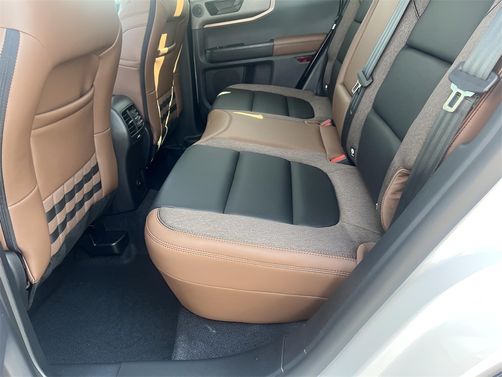 2025 Ford Bronco Sport Outer Banks photo 28