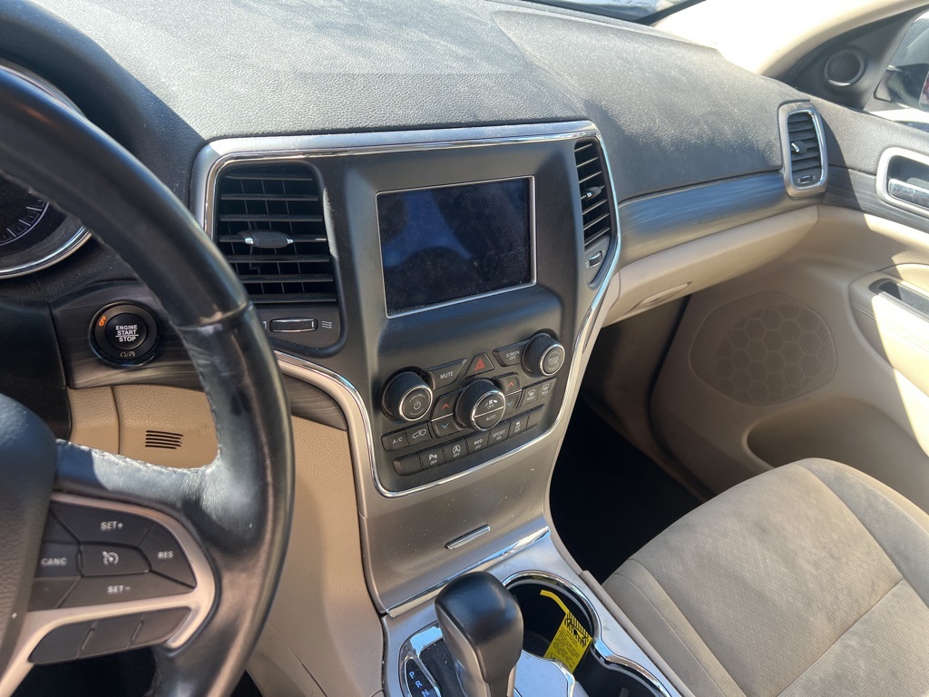 2019 Jeep Grand Cherokee Laredo photo 8