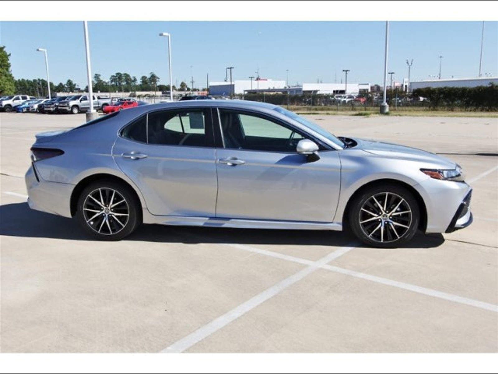 2024 Toyota Camry SE - 6