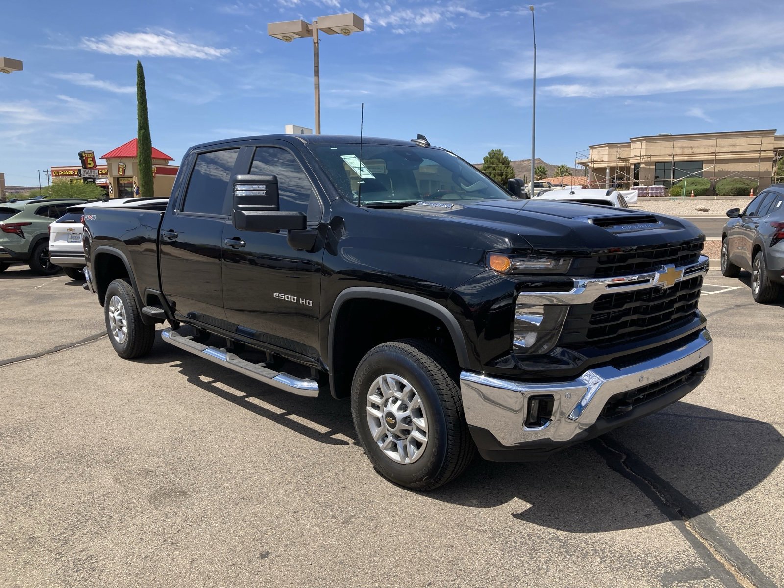 2025 Chevrolet Silverado 2500HD LT photo 5
