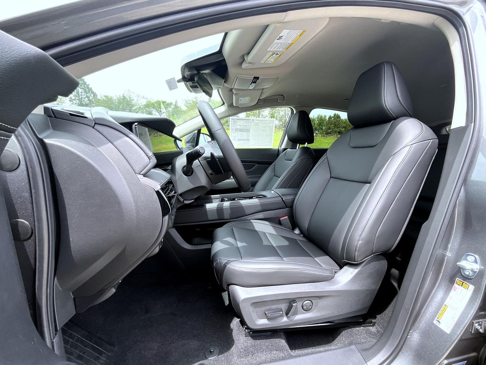 2025 Nissan Murano SV photo 7