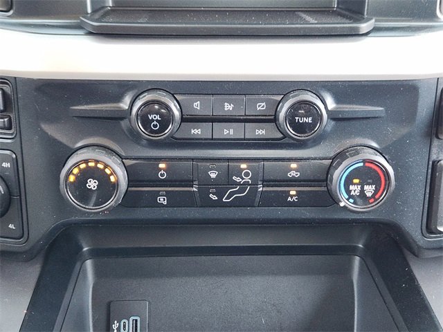 2023 Ford F-350 XLT photo 17