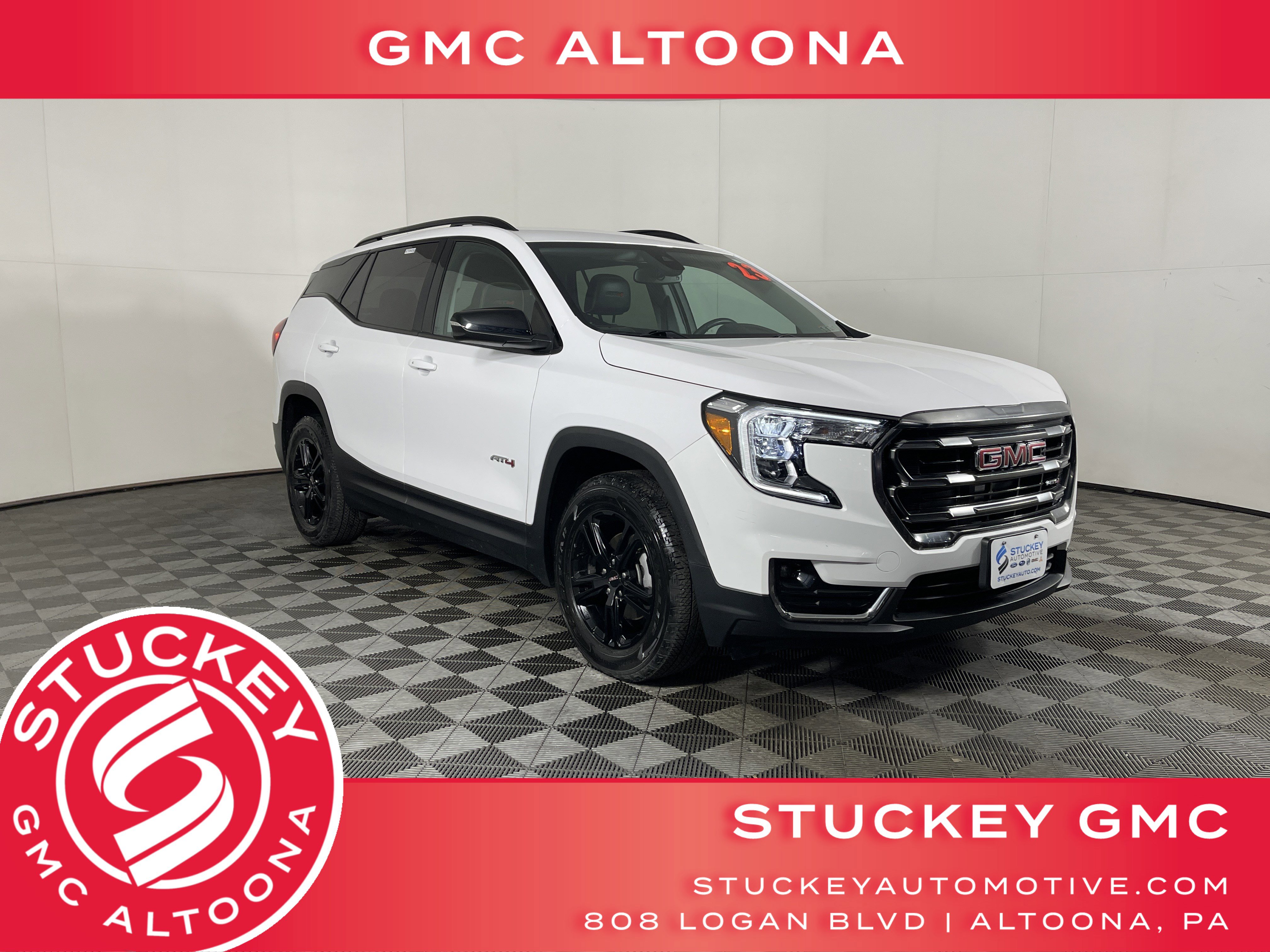 2023 GMC Terrain AT4's photo