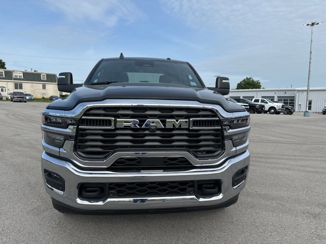 2025 Ram 2500 Big Horn photo 2