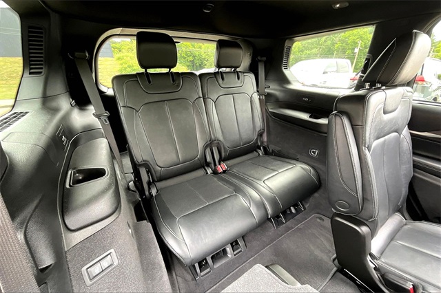 2022 Jeep Grand Cherokee Overland photo 26