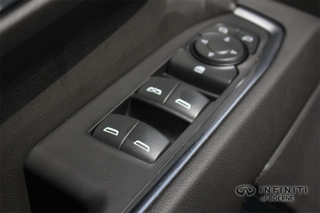2022 Chevrolet Silverado 1500 LT photo 18
