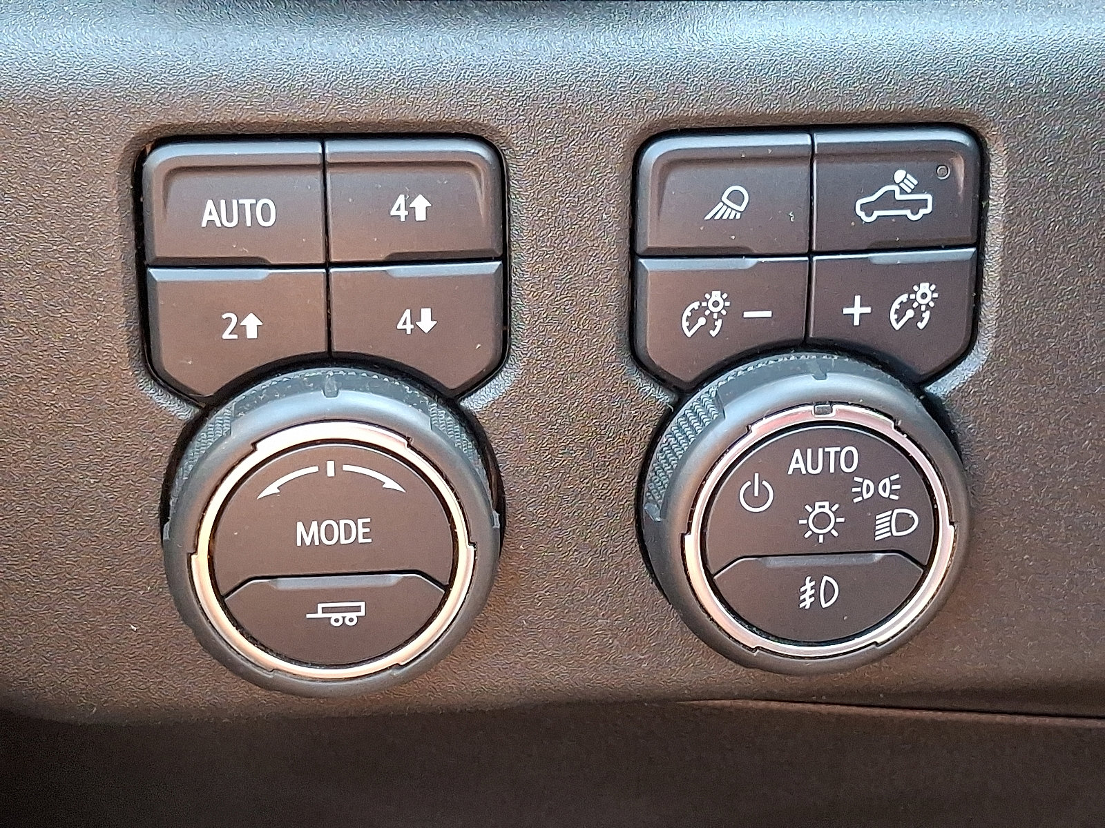 2022 Chevrolet Silverado 1500 LTZ photo 26