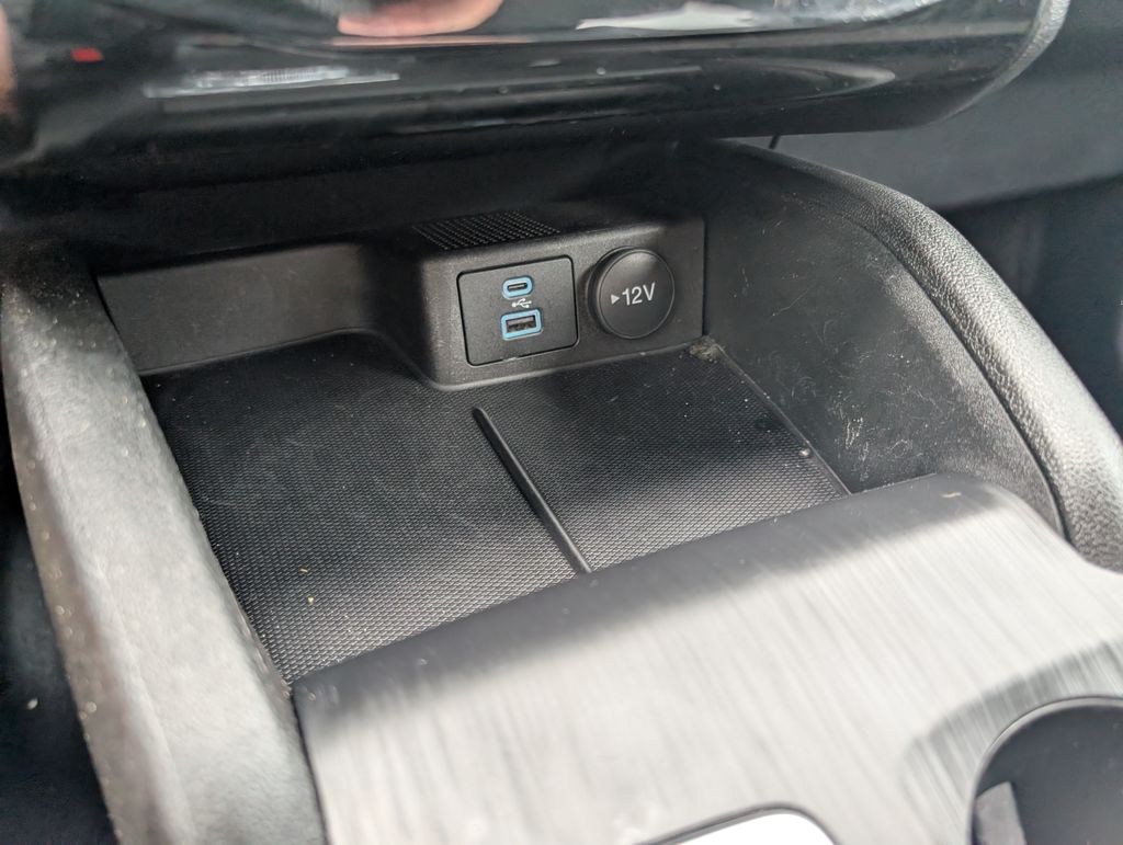 2023 Ford Escape ST-Line photo 21