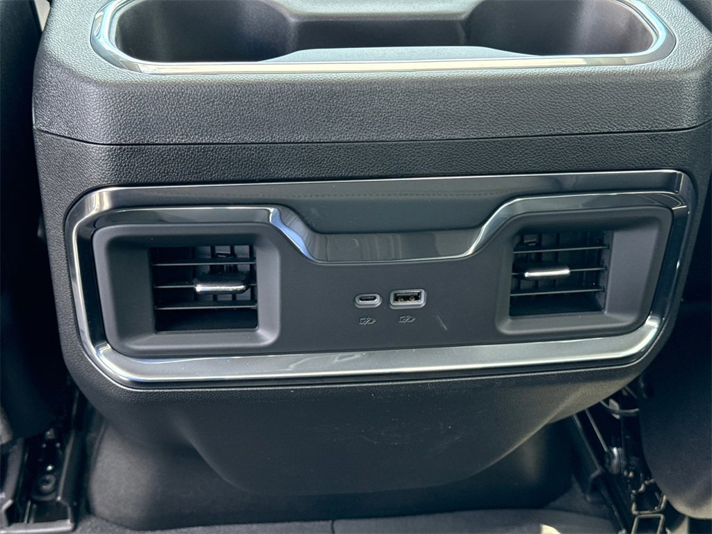2026 GMC SIERRA - Image 30
