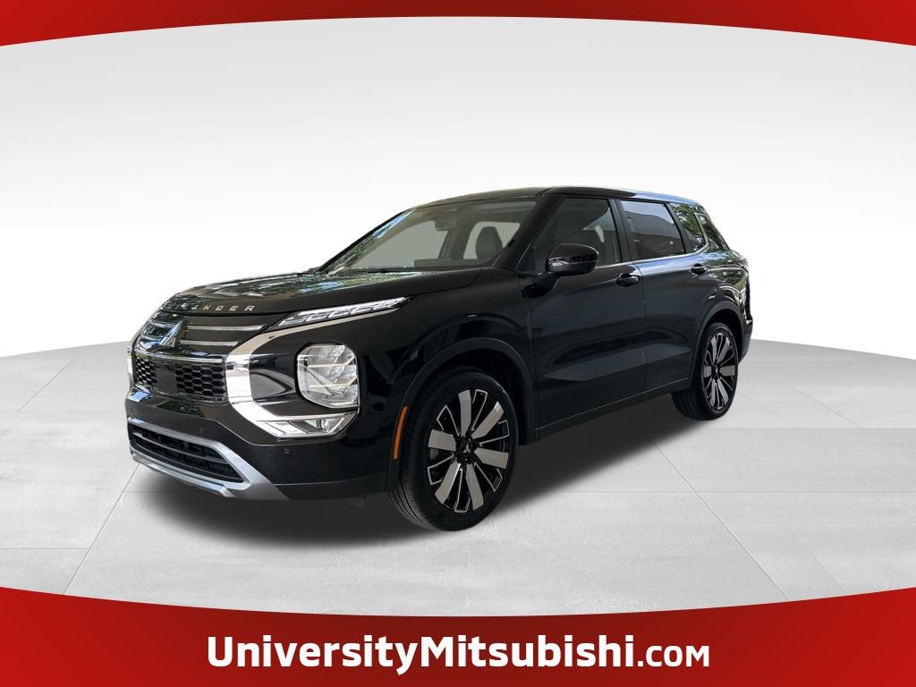 2025 Mitsubishi Outlander SE's photo