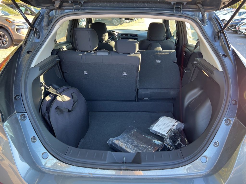 2024 Nissan Leaf SV Plus photo 14