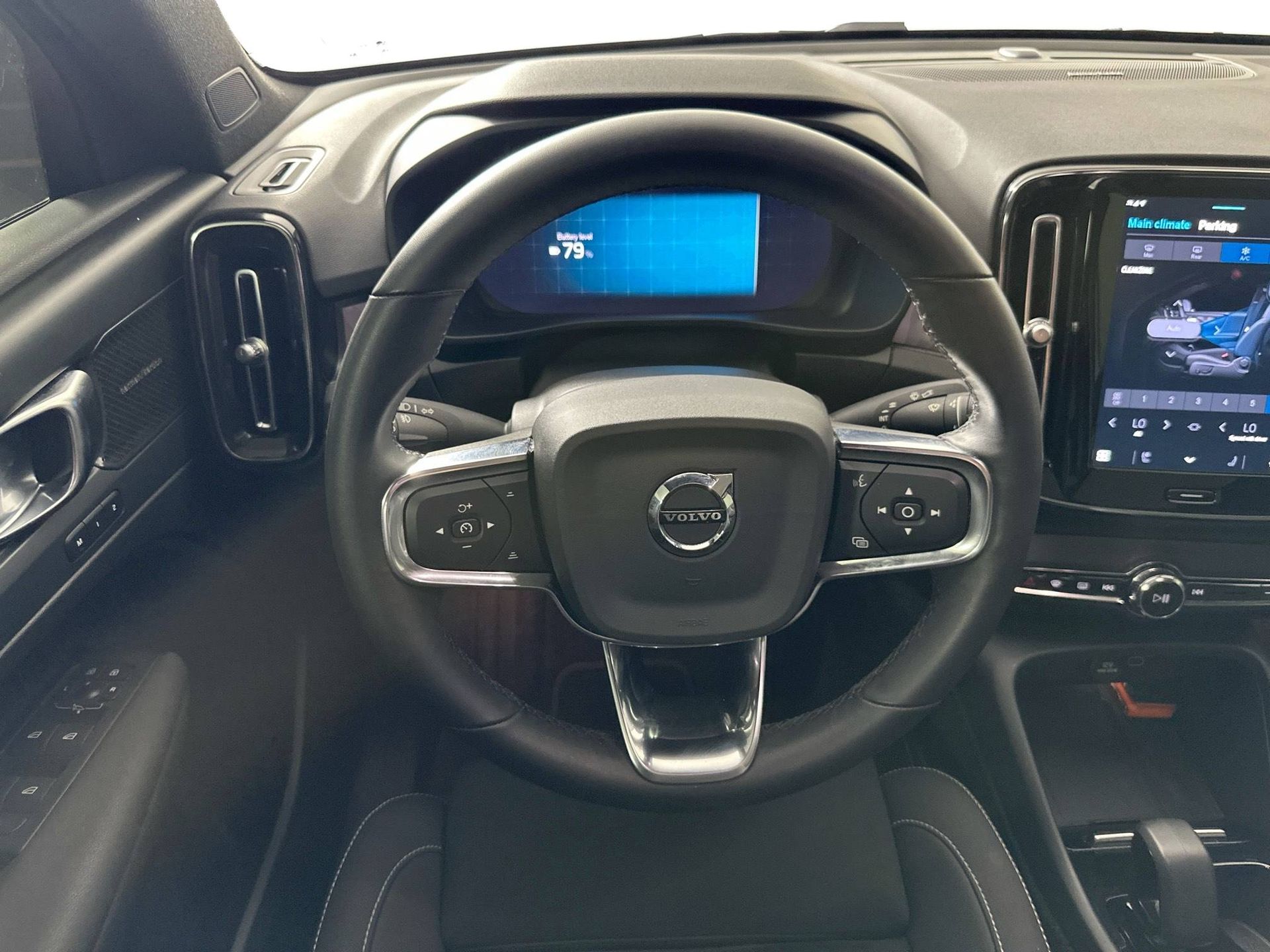2023 Volvo C40 Recharge Ultimate photo 15
