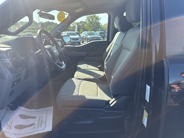 2025 Ford F-150 XLT photo 11