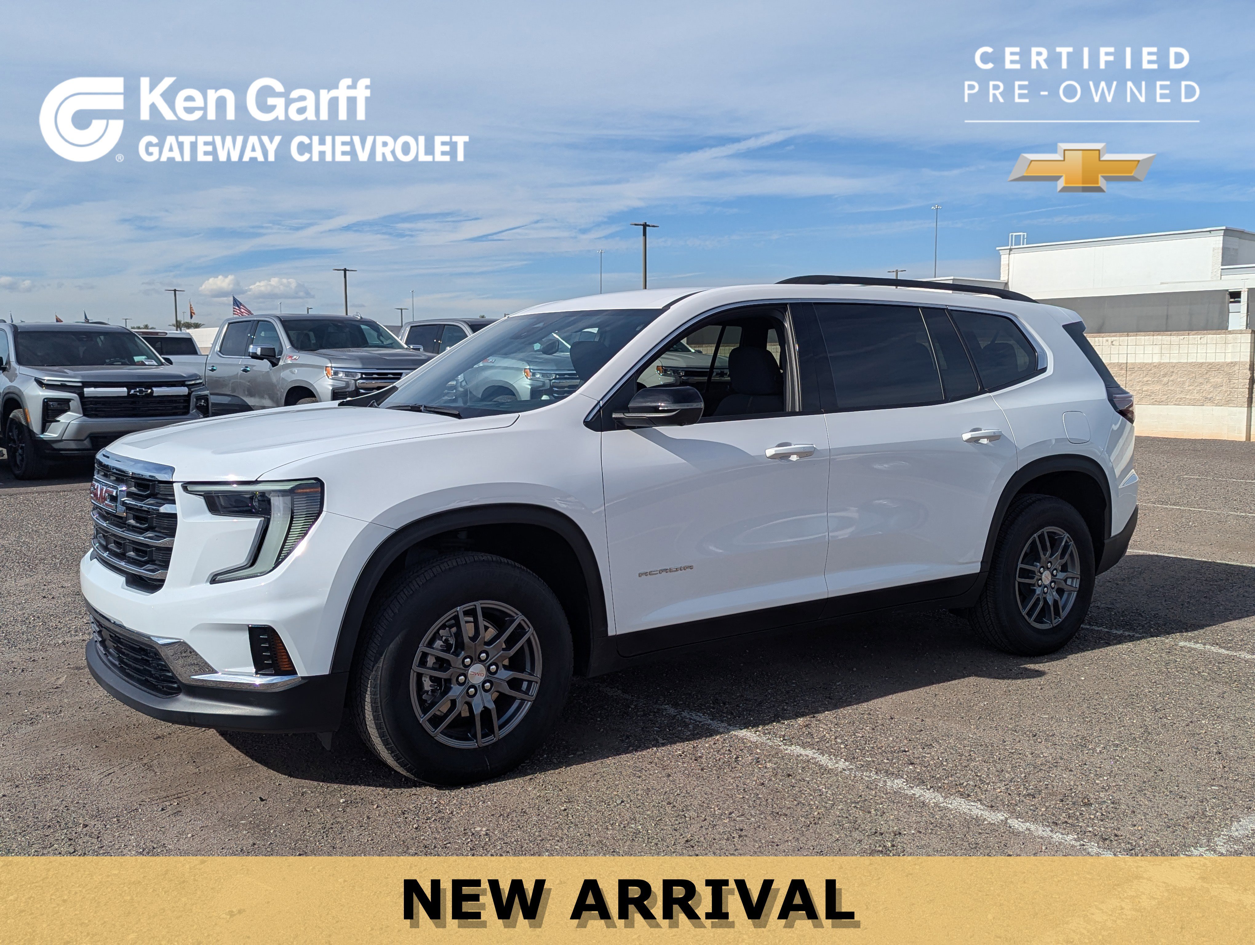 2025 GMC Acadia Base's photo