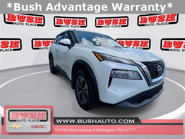 2022 Nissan Rogue SV's photo