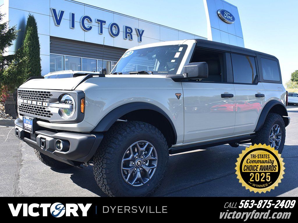 2025 Ford Bronco 4-Door Badlands's photo