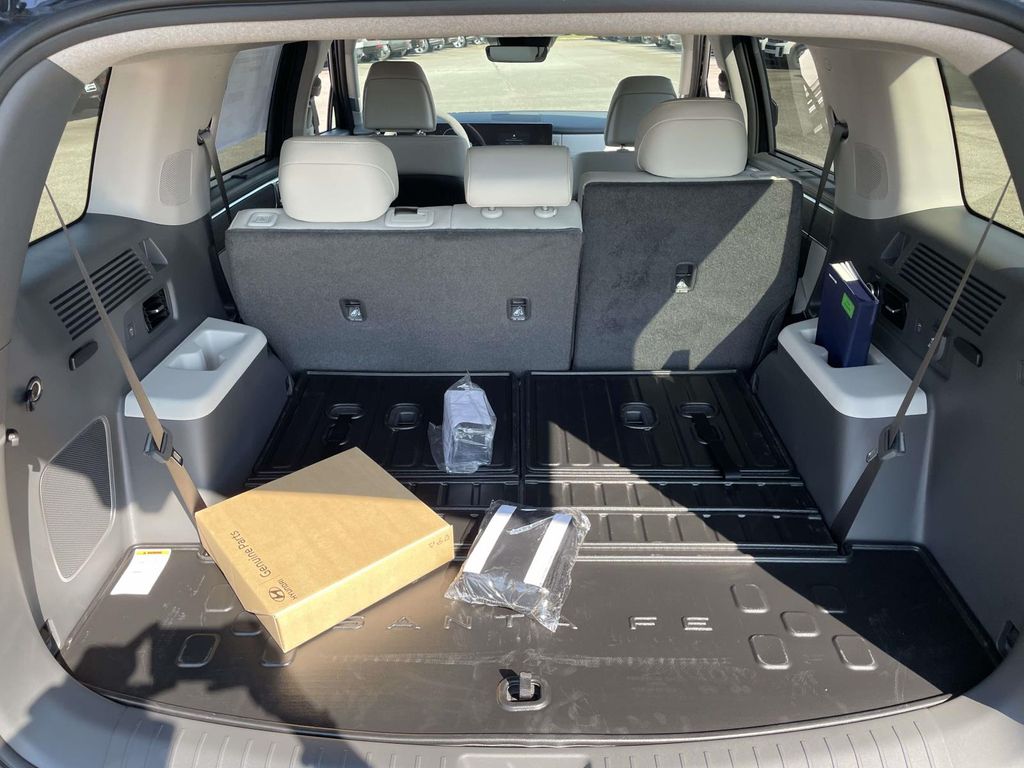 2026 Hyundai Santa Fe Limited photo 3