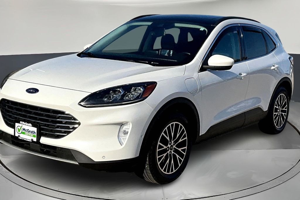 2022 Ford Escape Plug-In Hybrid Titanium photo 3