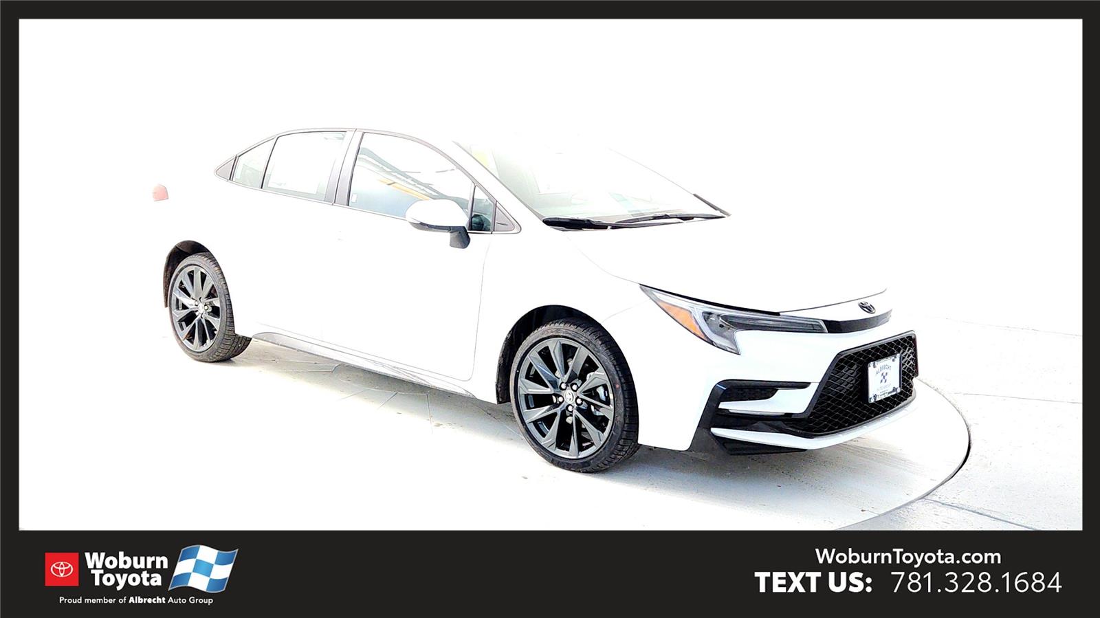 2026 Toyota Corolla SE's photo