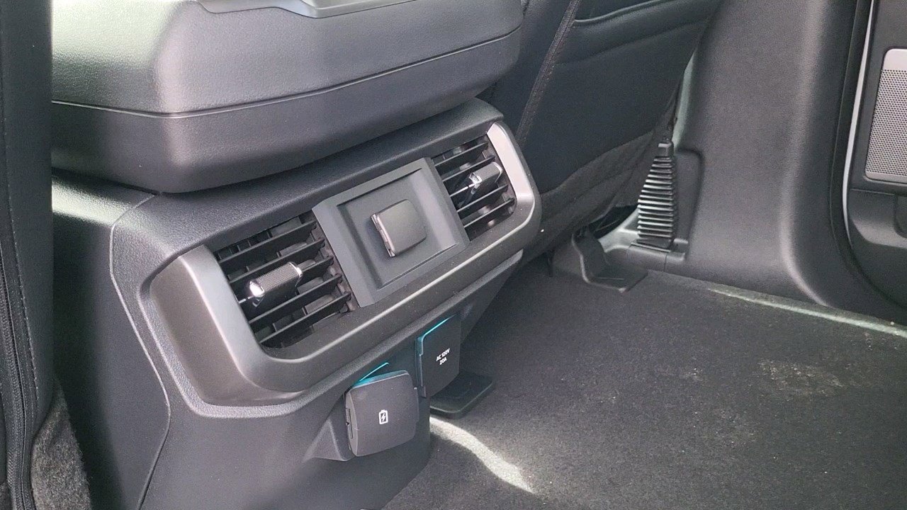 2025 Ford F-150 Tremor photo 17
