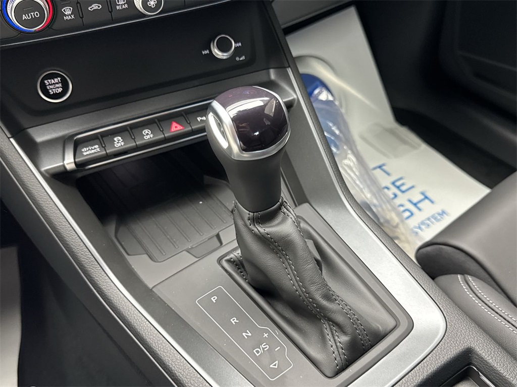 2025 Audi Q3 Premium S line photo 15